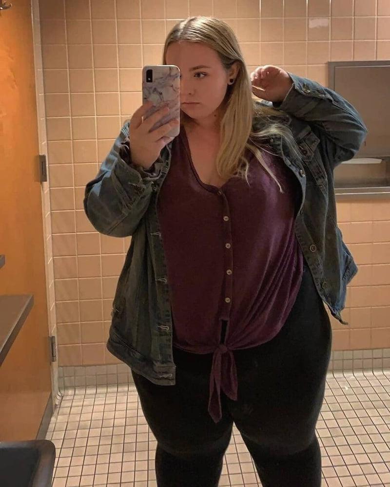 25P Fat Chicks With Deceptively Thin Faces 21