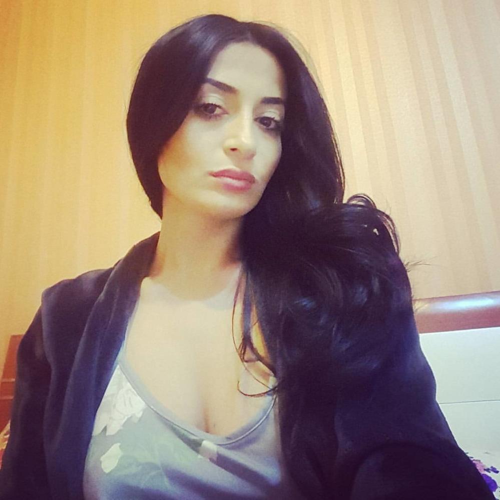 25P Sexy Glamour Milf 4