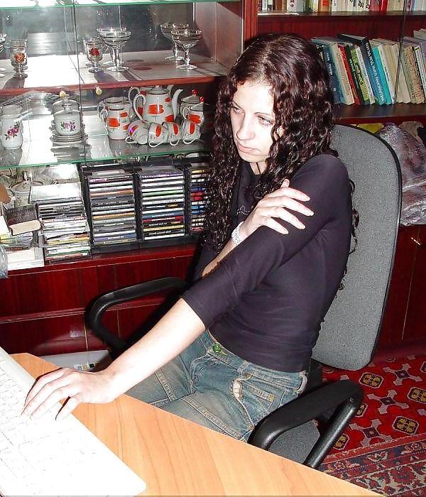 25P Queens in jeans LXXXXV - Hand- and Blowjobs