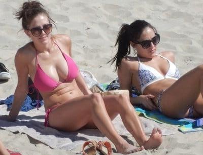 25P bikini girls