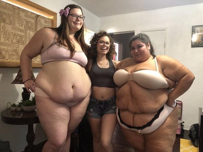 17P Fat Chicks With Skinny Friends 2