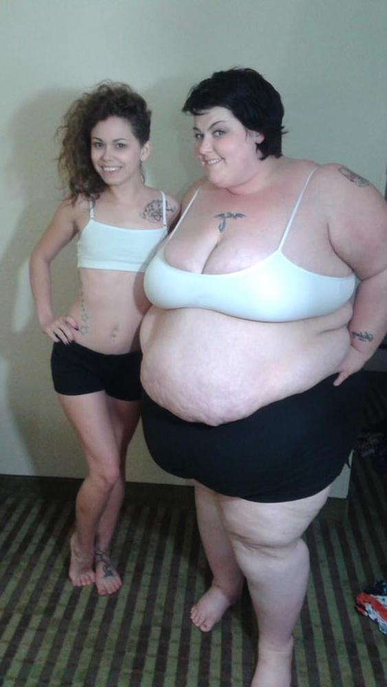 17P Fat Chicks With Skinny Friends 2