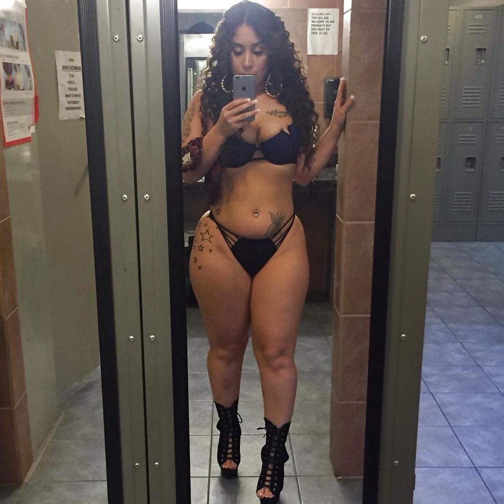25P Wide Hips - Amazing Curves - Big Girls - Fat Asses (37)