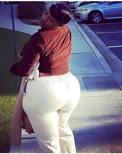 25P Wide Hips - Amazing Curves - Big Girls - Fat Asses (37)