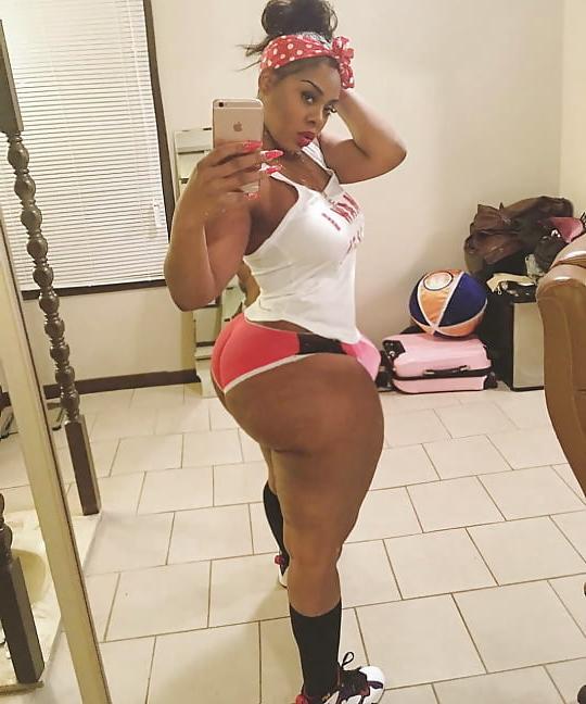 25P Wide Hips - Amazing Curves - Big Girls - Fat Asses (37)