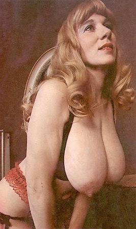 24P Naked Vintage Girls 62