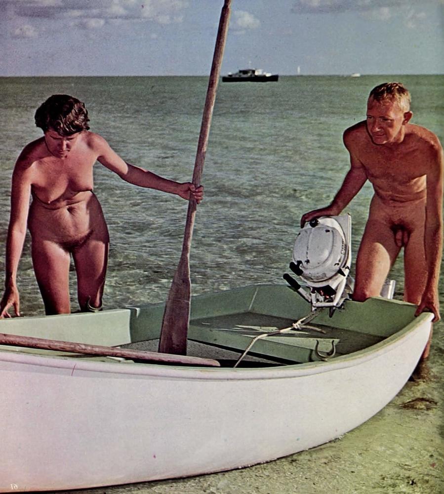 25P Naked Vintage Girls 61