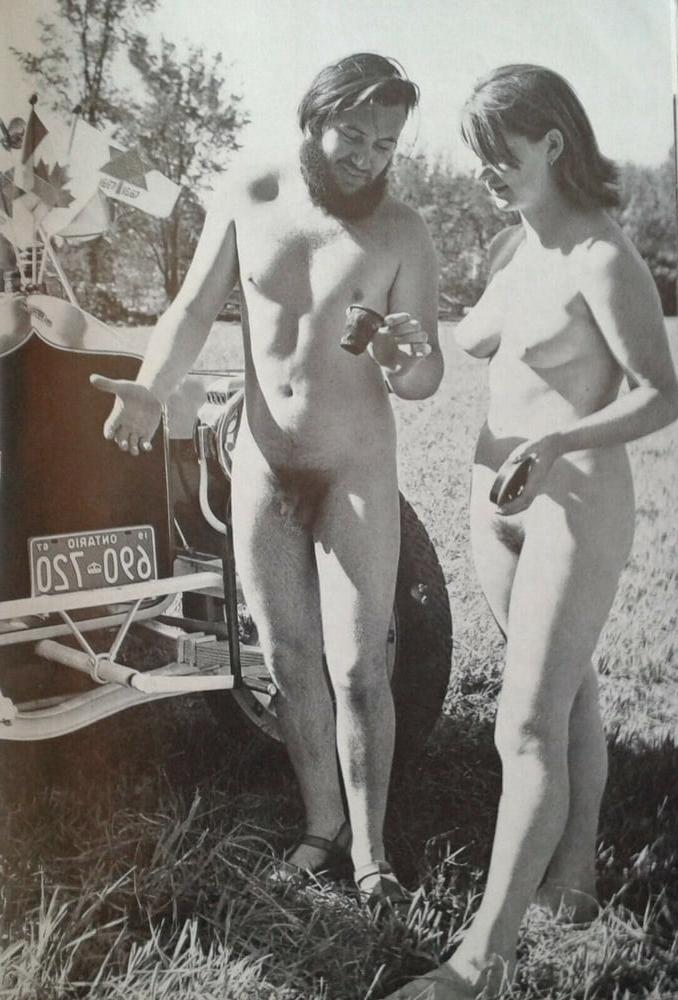 25P Naked Vintage Girls 61