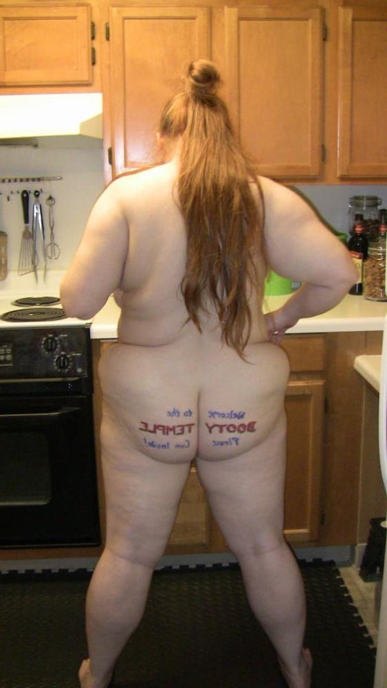 25P Hoodyman SSBBW 329 . Fat pig slave Kate .
