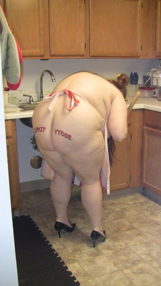 25P Hoodyman SSBBW 329 . Fat pig slave Kate .