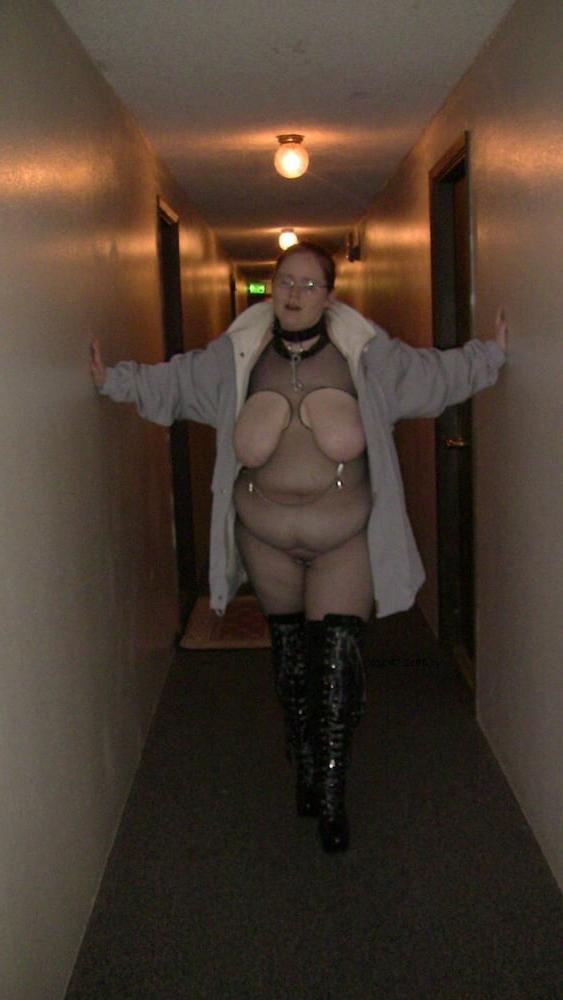 25P Hoodyman SSBBW 329 . Fat pig slave Kate .