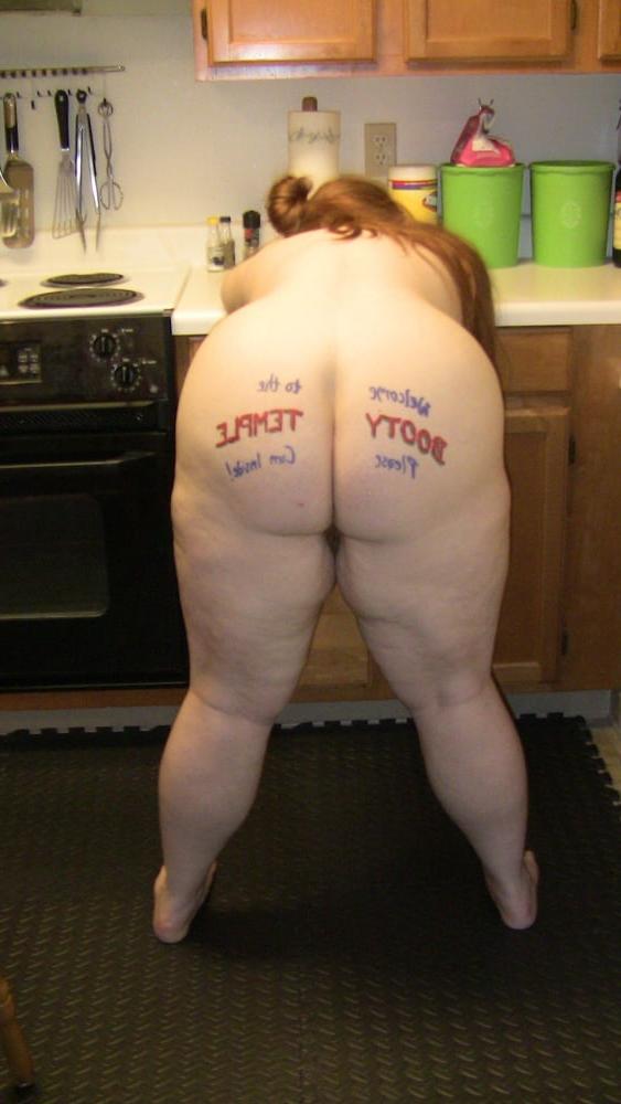 25P Hoodyman SSBBW 329 . Fat pig slave Kate .