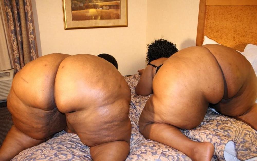 25P Huge Fat Asses 49
