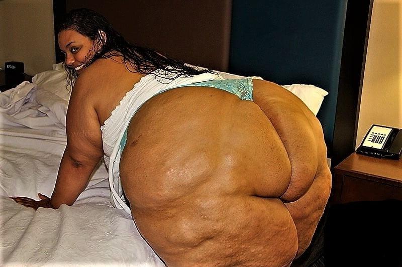 25P Huge Fat Asses 49