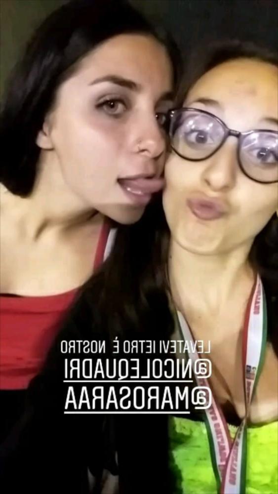 14P Hot girls