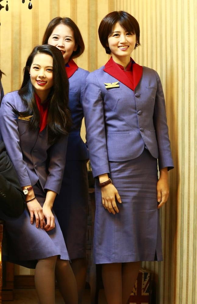 25P Flight Attendants in Pantyhose - #005 Air China Girls