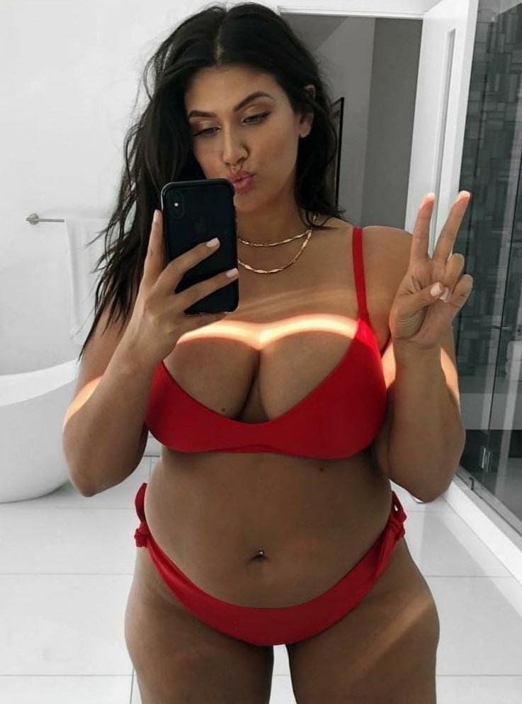 25P Wide Hips - Amazing Curves - Big Girls - Fat Asses (31)
