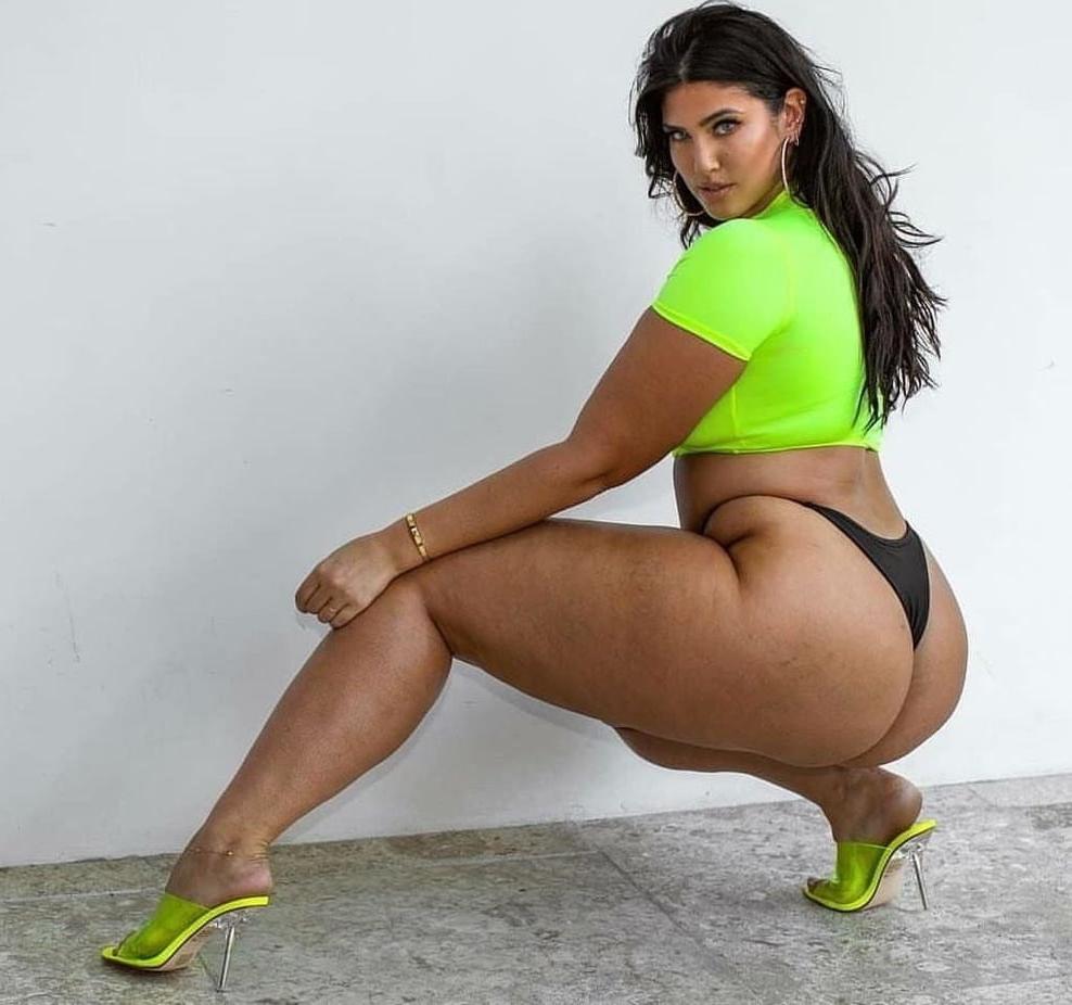25P Wide Hips - Amazing Curves - Big Girls - Fat Asses (31)