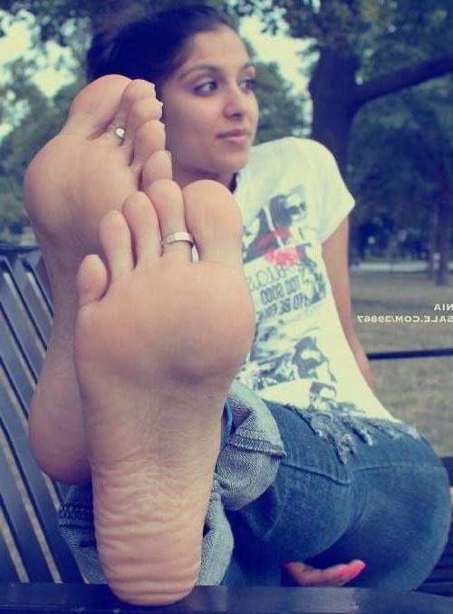 13P Girls feets 2
