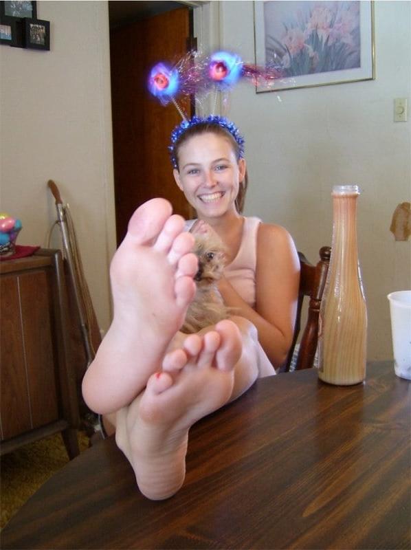 13P Girls feets 2