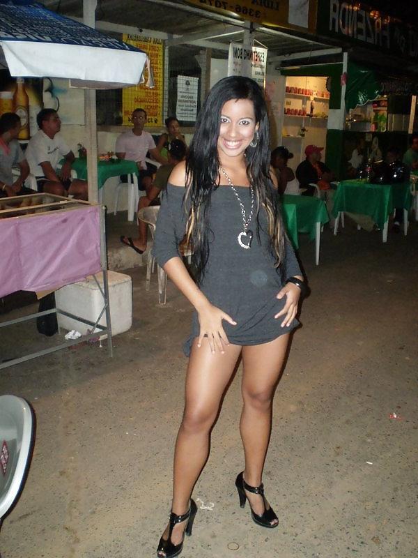 25P Brazilian Funk Party Girls