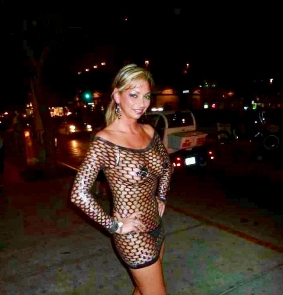 25P Bikini &amp; Sexy Clothing that makes girls look so hot 14