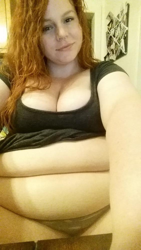 25P Fat Chicks With Deceptively Thin Faces 19