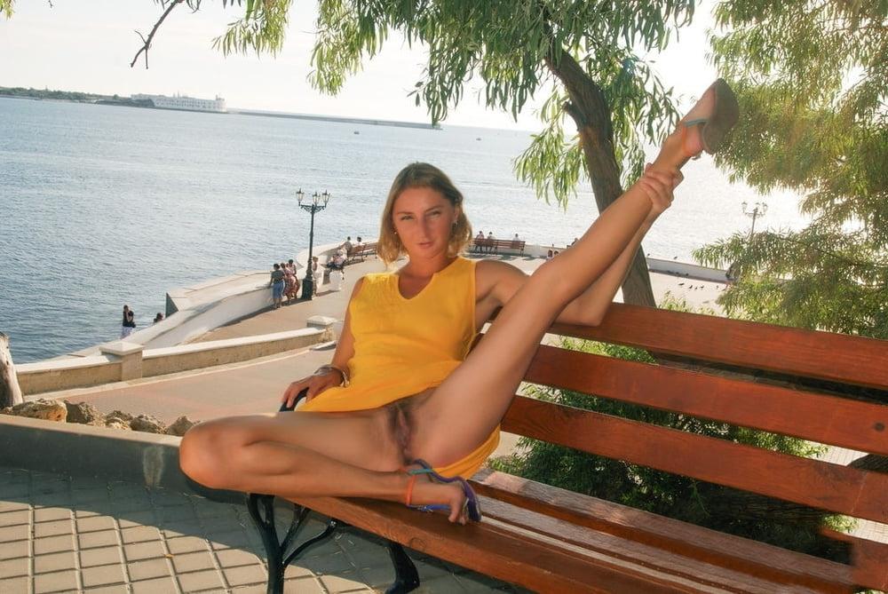 25P Making Herself Comfortable on Public Benches 1