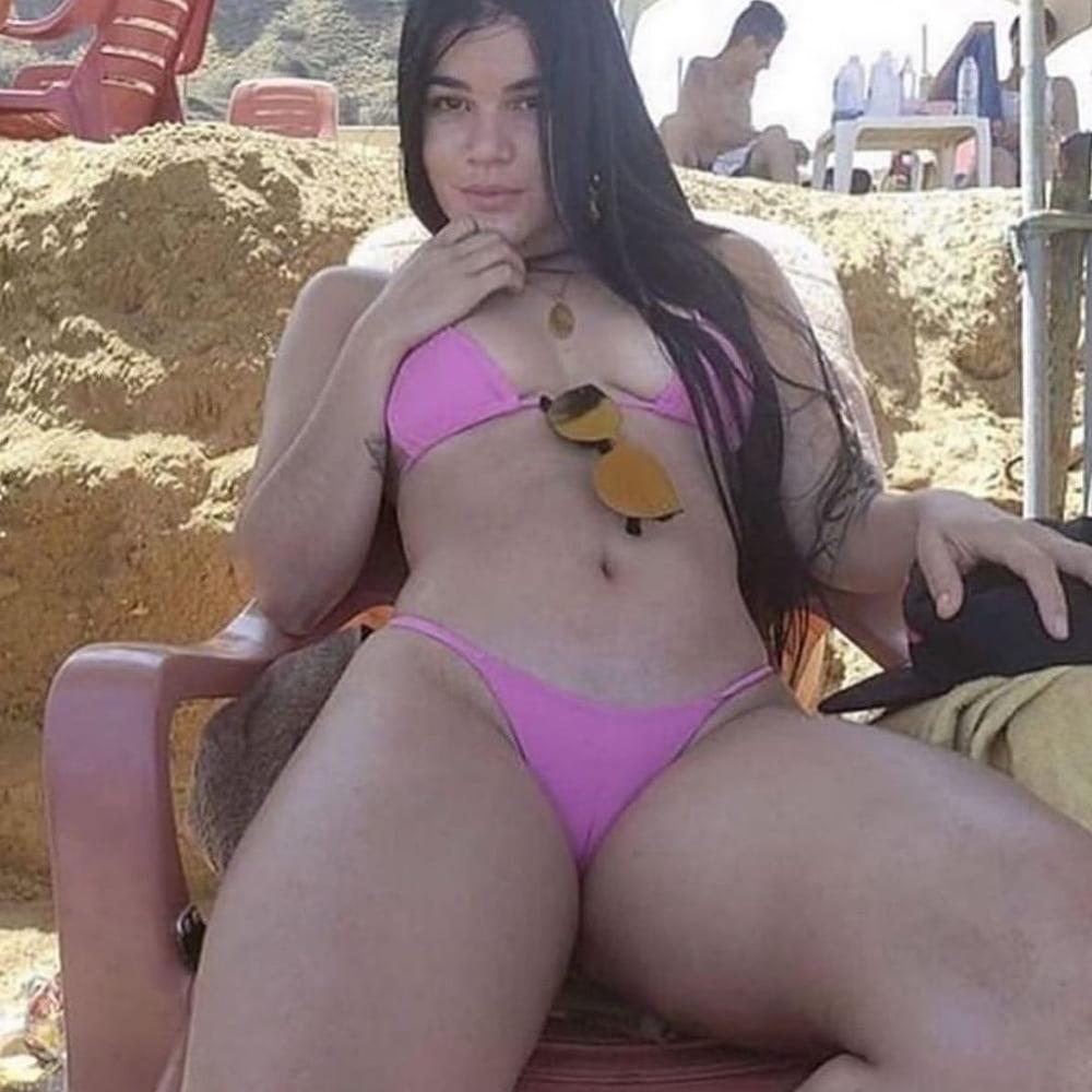 25P Curvy Girls and damn hot Asses 72