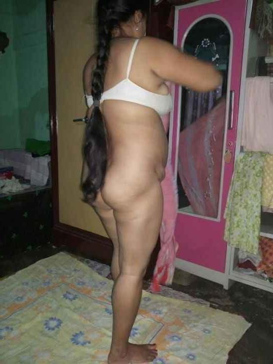 25P Indian girls aunties mix ass and gand pic 2