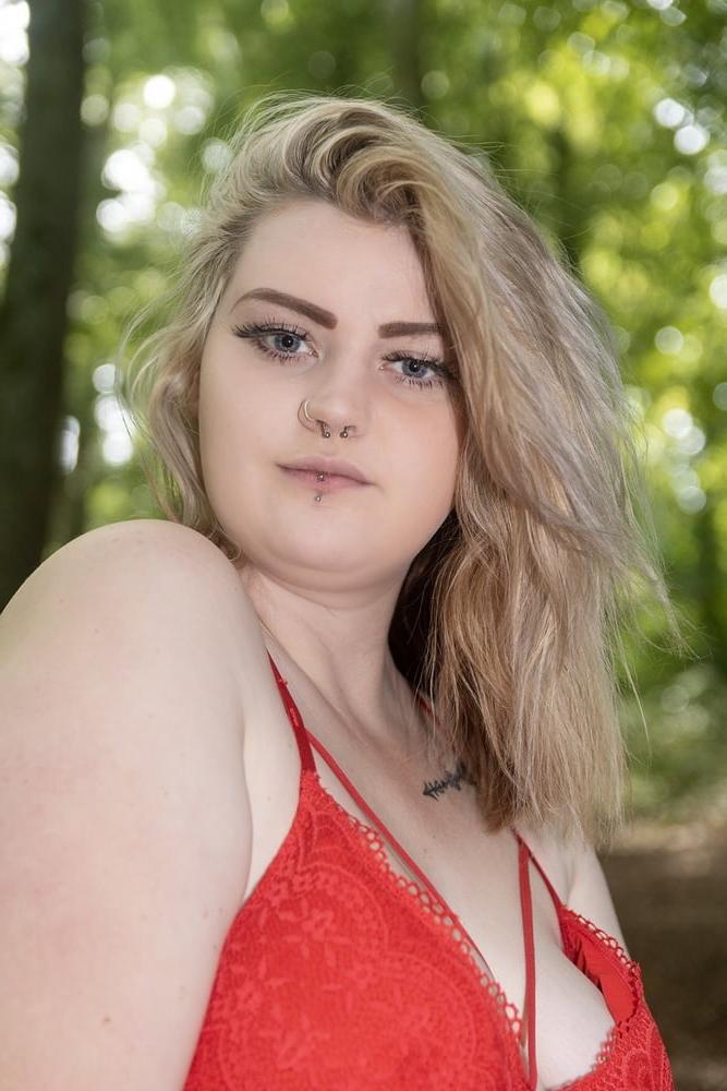 25P Sexy as fuck FAT Slut