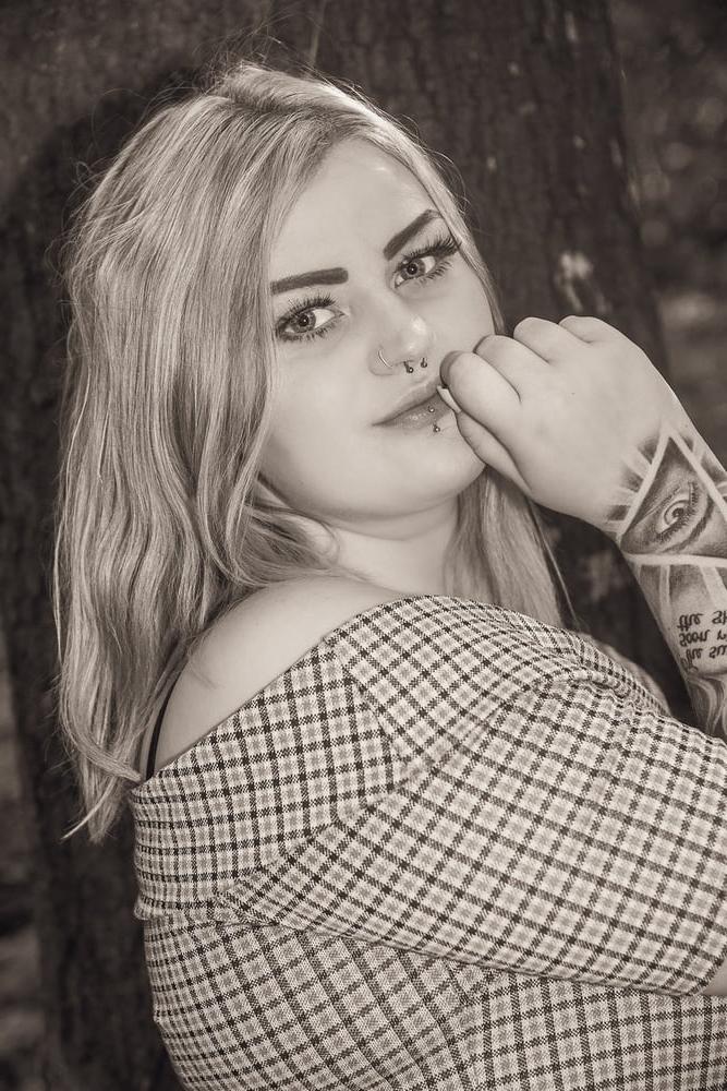 25P Sexy as fuck FAT Slut