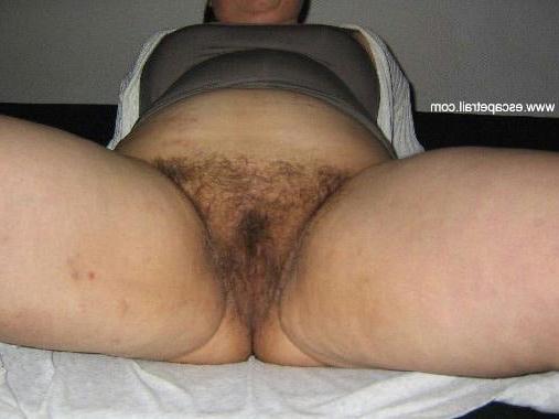 25P Hairy Girls 16