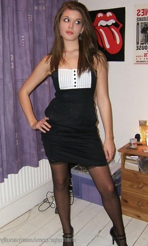 25P Girls in Pantyhose-Stocking - 133