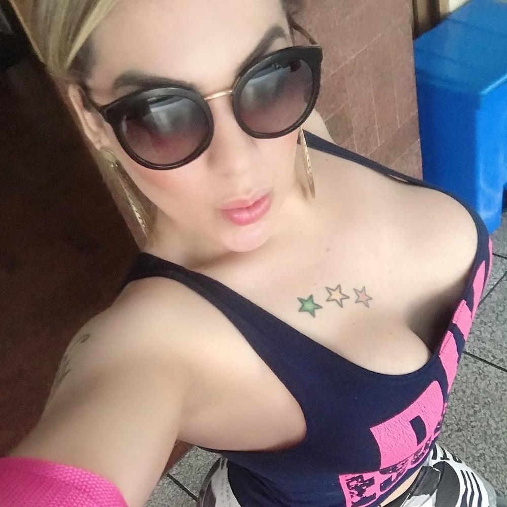 25P Curvy Girls and damn hot Asses 70