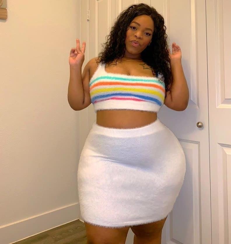 25P Wide Hips - Amazing Curves - Big Girls - Fat Asses (29)