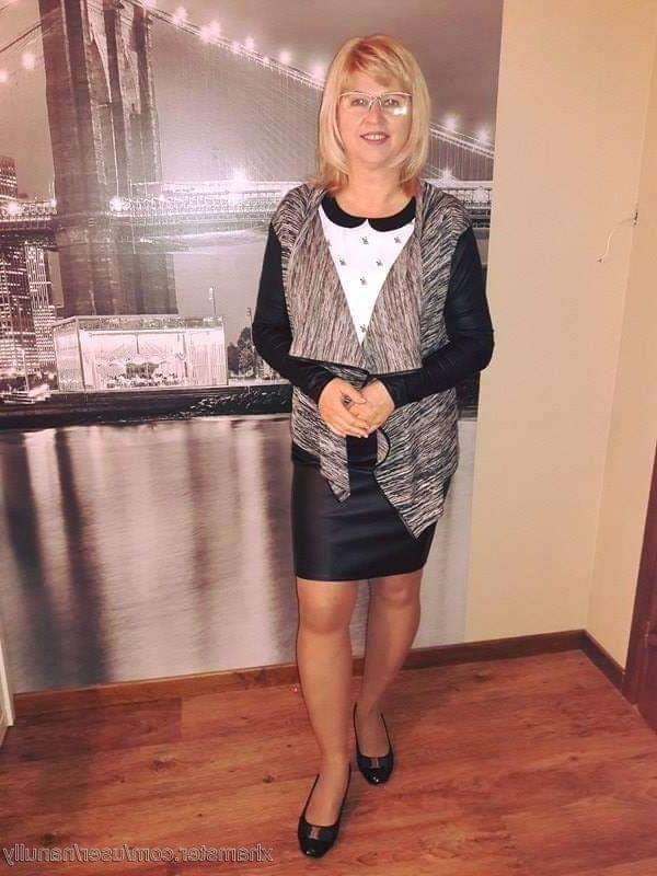 25P Girls in Pantyhose-Stocking - 125