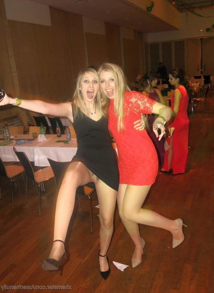 25P Girls in Pantyhose-Stocking - 127