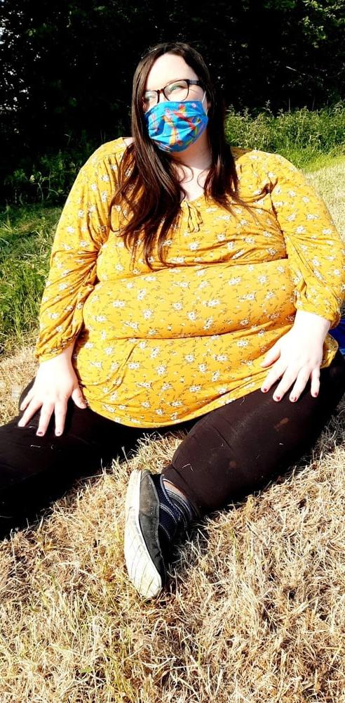 25P Hoodyman SSBBW 322 . Do you want to be exposed as a fat pig