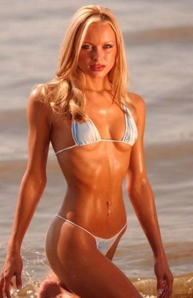 25P Model Chicks 3