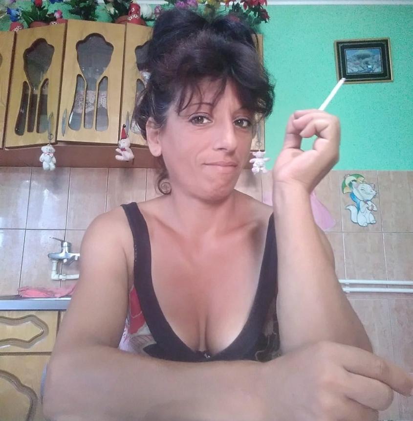 25P ROU ROMANIAN MILFS 62 MOM HAS FAT LITTLE TITS - A TRUE WHORE