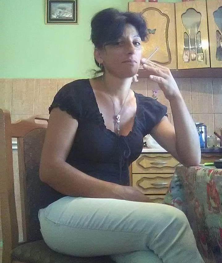 25P ROU ROMANIAN MILFS 62 MOM HAS FAT LITTLE TITS - A TRUE WHORE