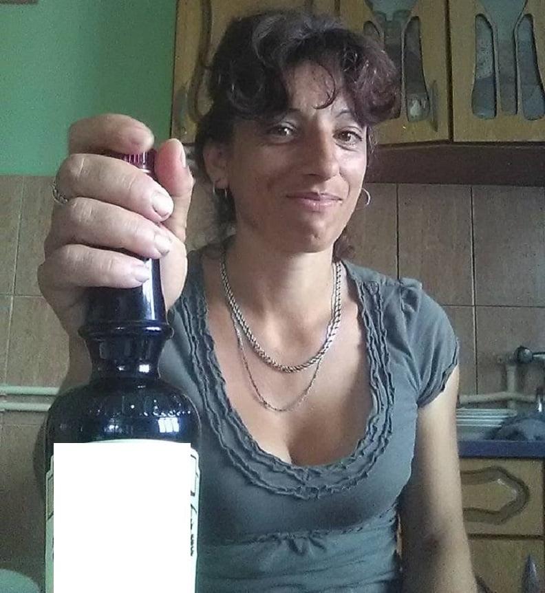 25P ROU ROMANIAN MILFS 62 MOM HAS FAT LITTLE TITS - A TRUE WHORE