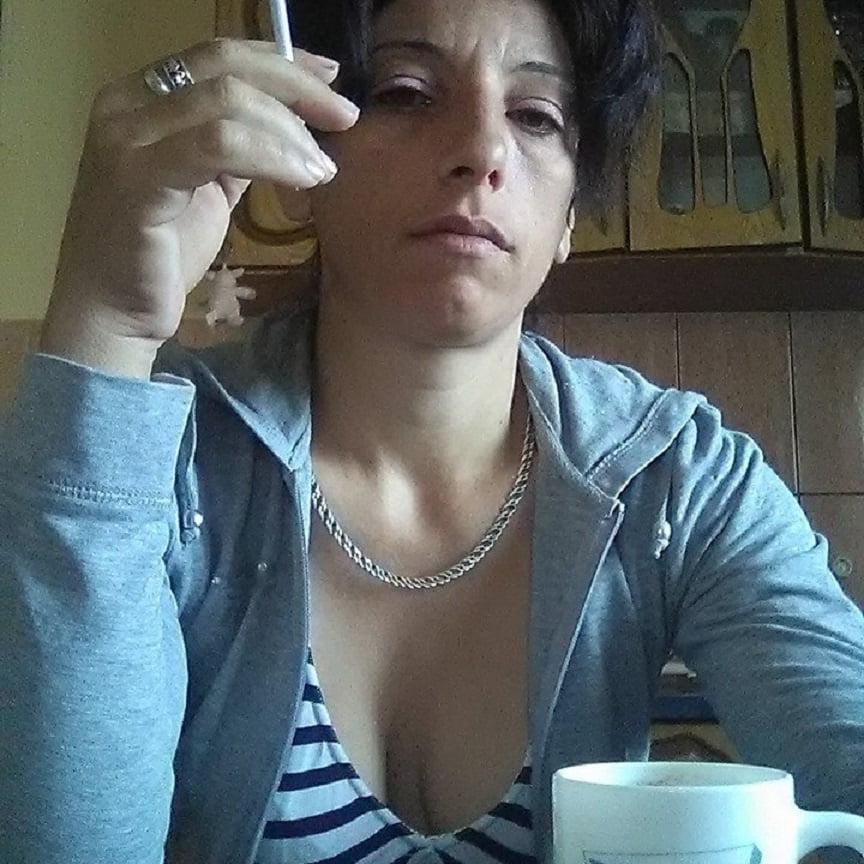 25P ROU ROMANIAN MILFS 62 MOM HAS FAT LITTLE TITS - A TRUE WHORE