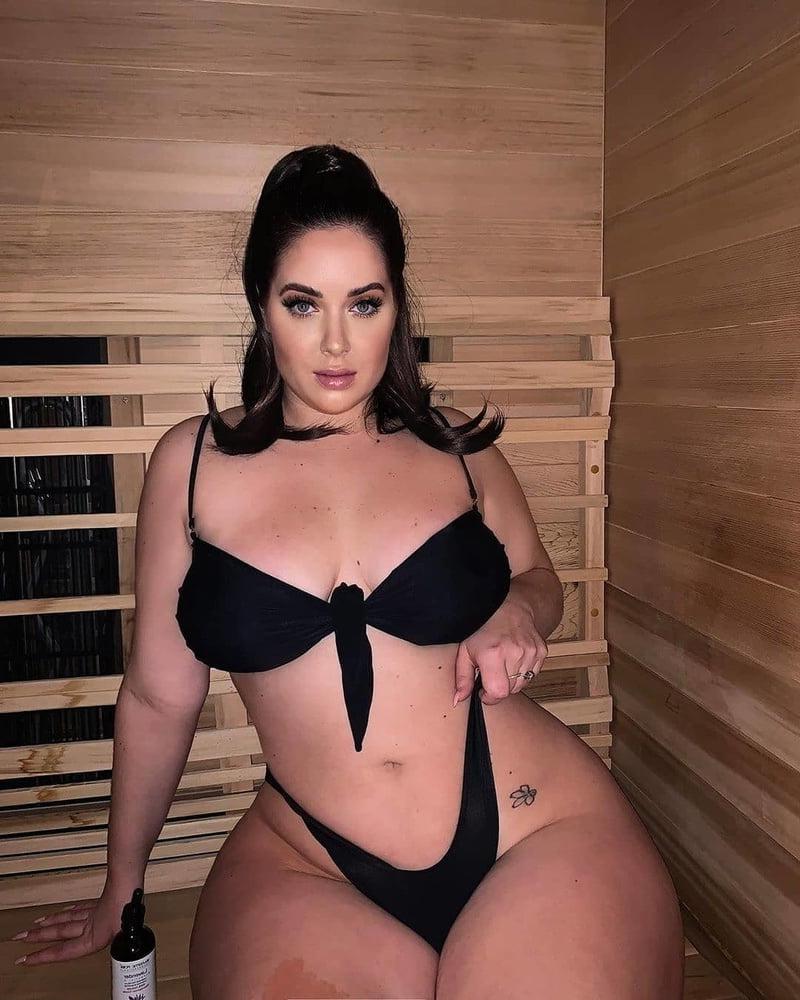 25P Wide Hips - Amazing Curves - Big Girls - Fat Asses (21)