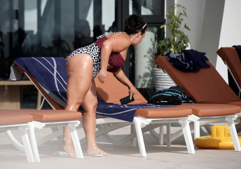 25P Celeb slag Chanelle Hayes Part 2: fat mess years