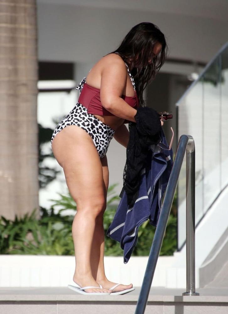 25P Celeb slag Chanelle Hayes Part 2: fat mess years