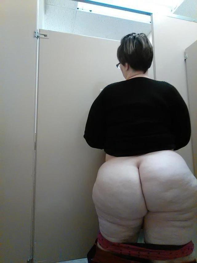 25P Wide Hips - Amazing Curves - Big Girls - Fat Asses (20)