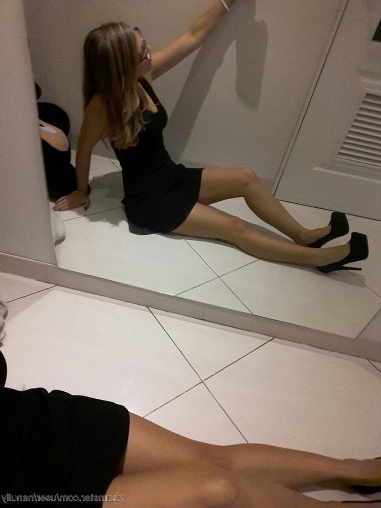 25P Girls in Pantyhose-Stocking - 124