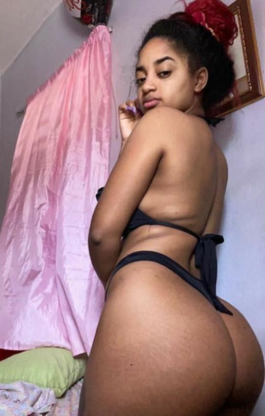 25P Slim thick girls #22